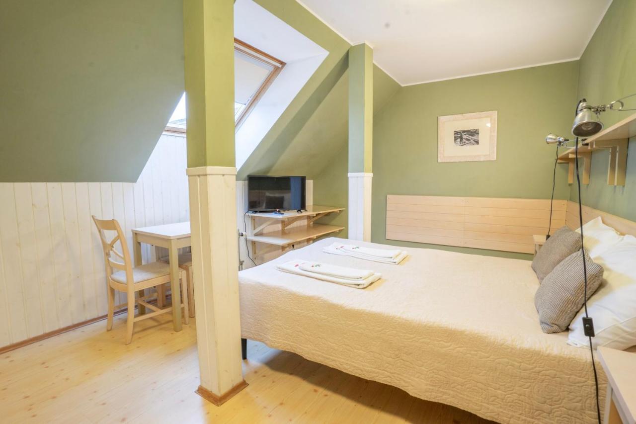 Kongo Hotel Haapsalu Eksteriør billede
