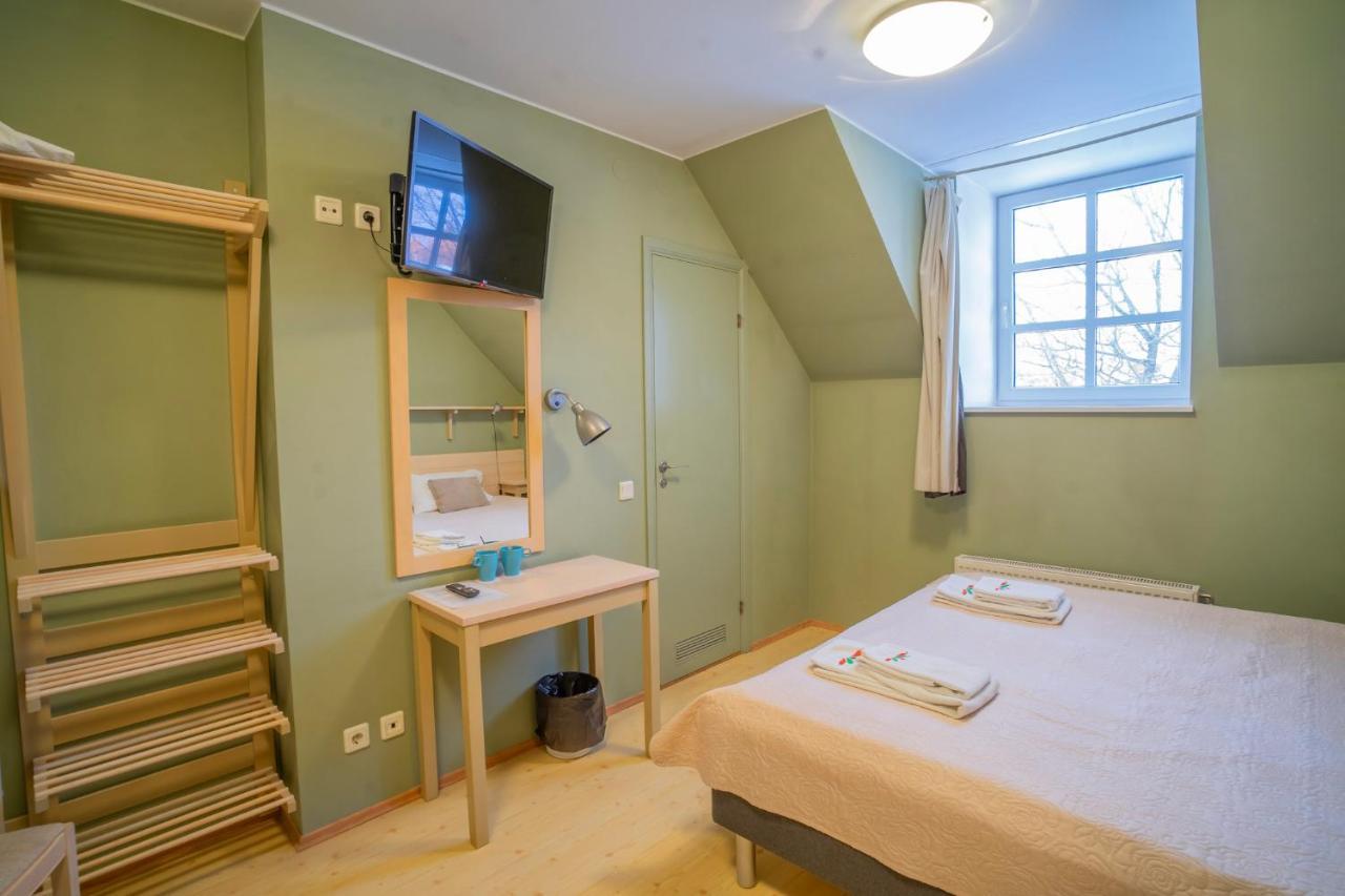 Kongo Hotel Haapsalu Eksteriør billede