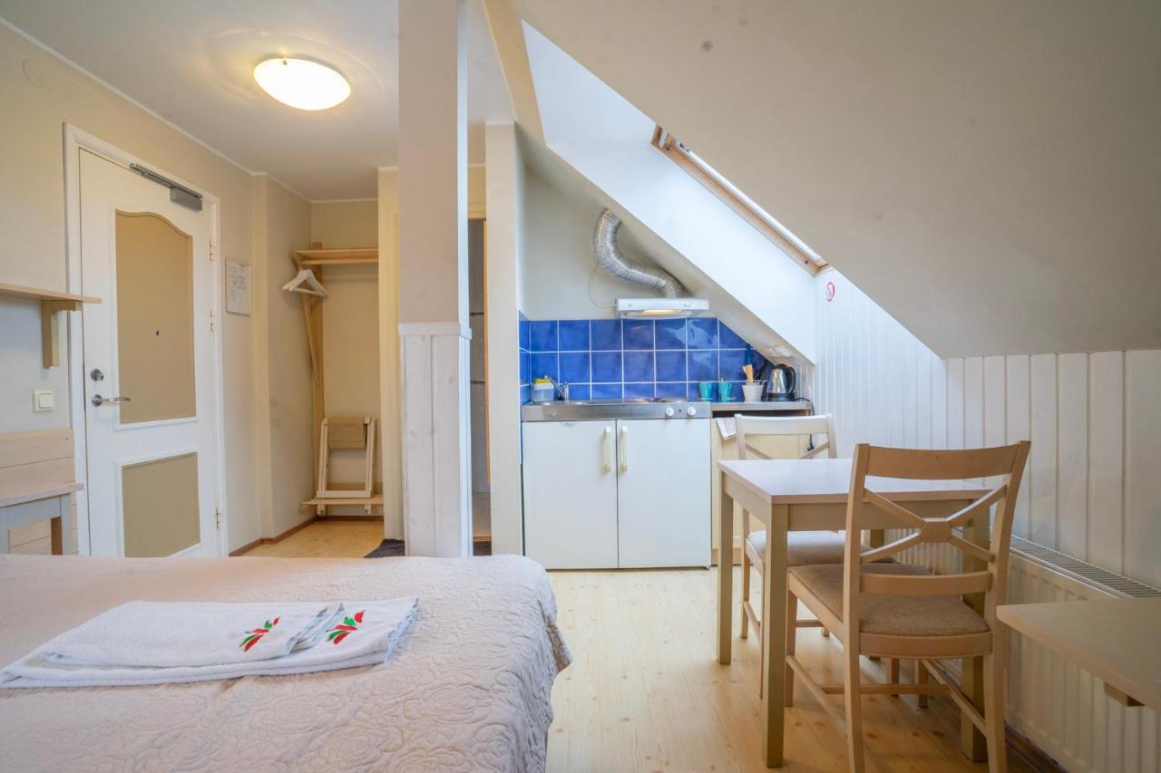 Kongo Hotel Haapsalu Eksteriør billede
