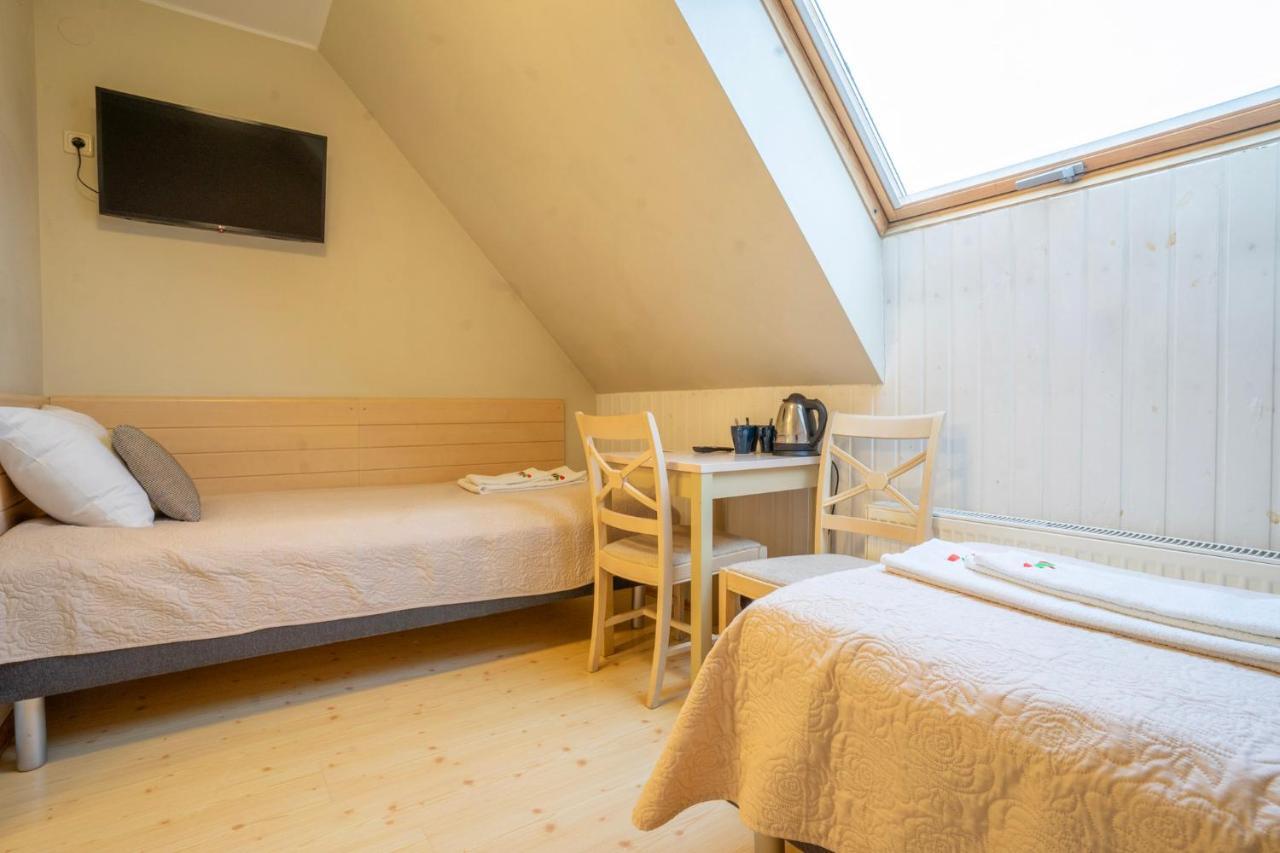 Kongo Hotel Haapsalu Eksteriør billede