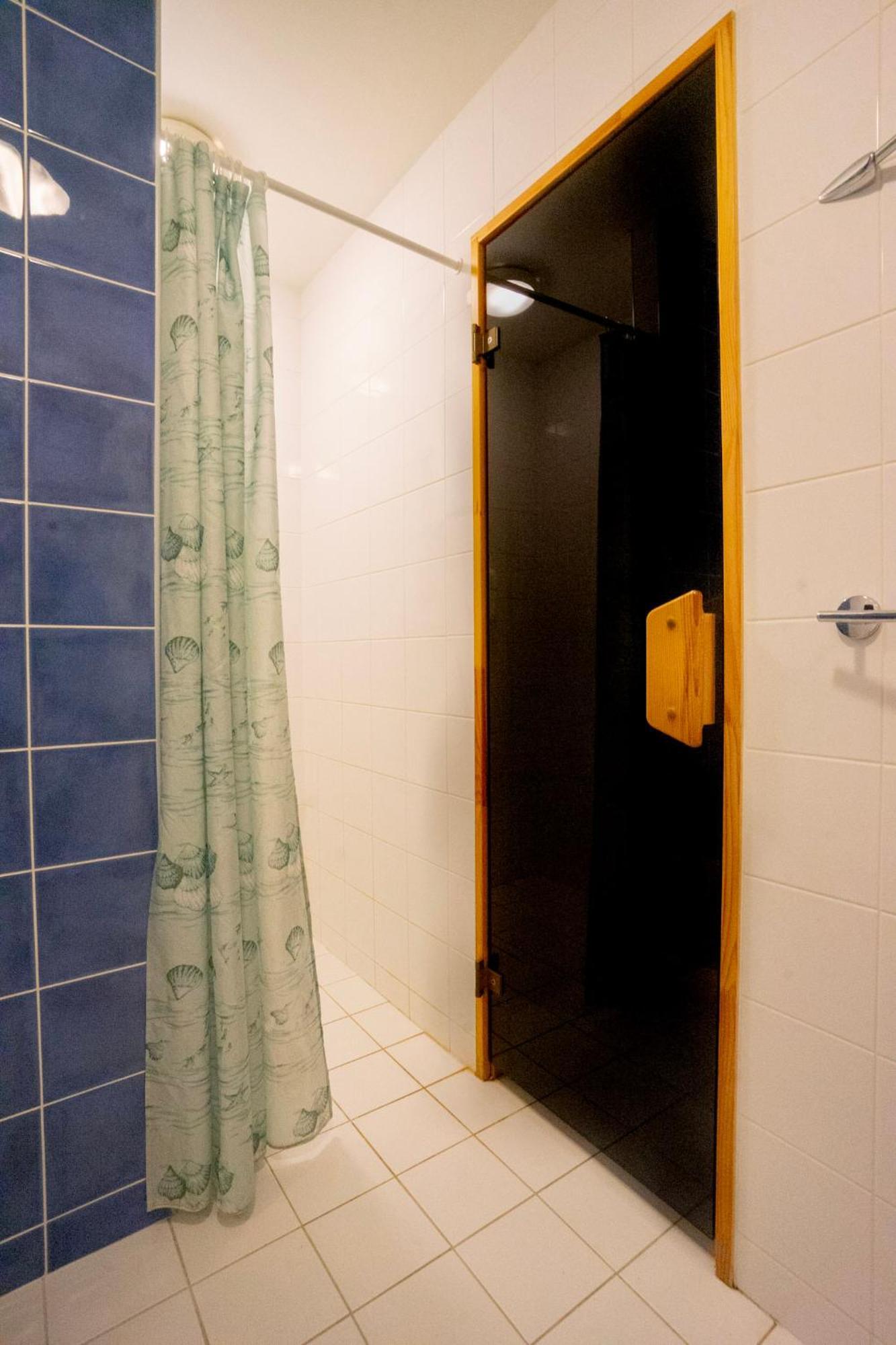 Kongo Hotel Haapsalu Eksteriør billede
